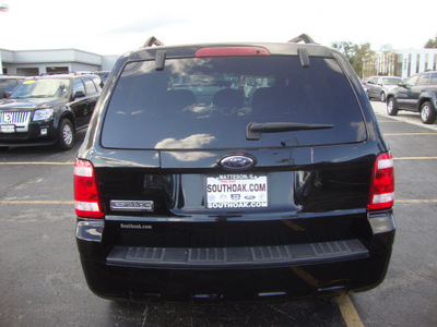 ford escape 2008 black suv xlt gasoline 6 cylinders front wheel drive automatic 60443