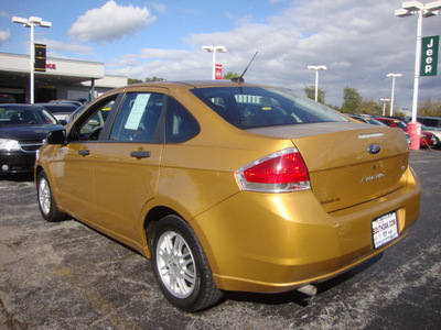 ford focus 2009 gold sedan se gasoline 4 cylinders front wheel drive automatic 60443