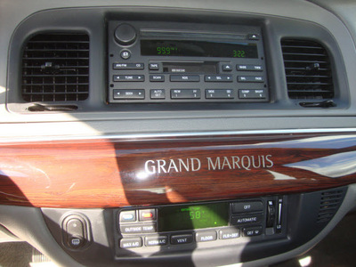 mercury grand marquis 2004 red sedan ls ultimate gasoline 8 cylinders rear wheel drive automatic 60443