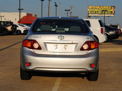 toyota corolla 2010 silver sedan le gasoline 4 cylinders front wheel drive automatic 75228