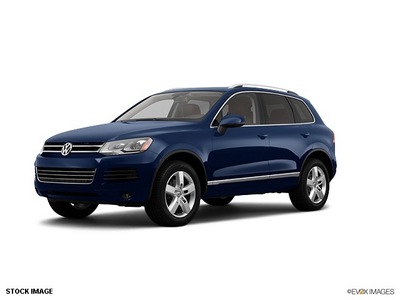volkswagen touareg 2012 dk  blue suv vr6 lux gasoline 6 cylinders all whee drive automatic 56001