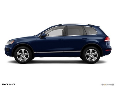 volkswagen touareg 2012 dk  blue suv vr6 lux gasoline 6 cylinders all whee drive automatic 56001