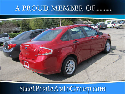 ford focus 2010 red sedan se gasoline 4 cylinders front wheel drive automatic with overdrive 13350