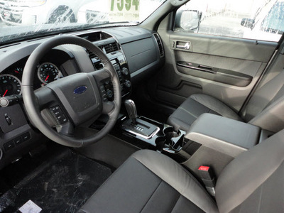 ford escape 2012 gray suv limited awd flex fuel 6 cylinders all whee drive automatic with overdrive 60546