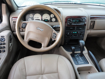 jeep grand cherokee 2003 tan suv limited 4x4 gasoline 8 cylinders 4 wheel drive automatic with overdrive 60546