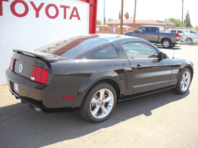 ford mustang 2009 black coupe gt gasoline 8 cylinders rear wheel drive standard 79925
