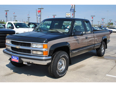 chevrolet c k 2500 series 1996 black silverado 2500 gasoline 8 cylinders 4 wheel drive automatic with overdrive 77090