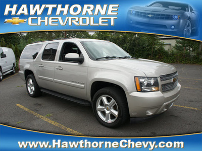 chevrolet suburban 2007 silver suv ltz flex fuel 8 cylinders 4 wheel drive automatic 07507