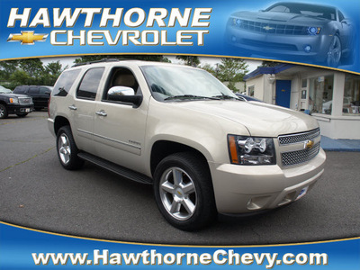 chevrolet tahoe 2010 gold suv ltz flex fuel 8 cylinders 4 wheel drive automatic 07507