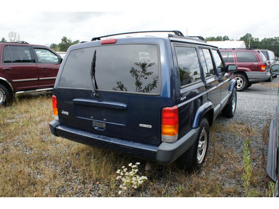 jeep cherokee 2000 blue suv sport gasoline 6 cylinders 4 wheel drive automatic with overdrive 08902