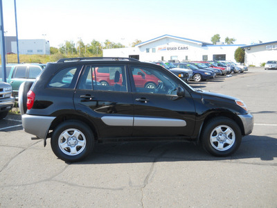 toyota rav4 2005 black suv gasoline 4 cylinders all whee drive automatic with overdrive 55811