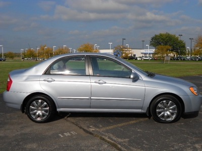 kia spectra 2005 blue sedan gasoline 4 cylinders front wheel drive not specified 43228