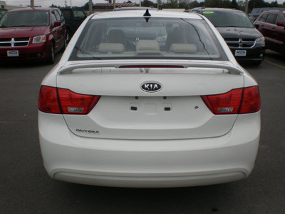 kia optima 2010 white sedan lx gasoline 4 cylinders front wheel drive automatic 13502