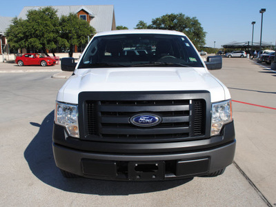 ford f 150 2009 white xl gasoline 8 cylinders 2 wheel drive automatic with overdrive 76087