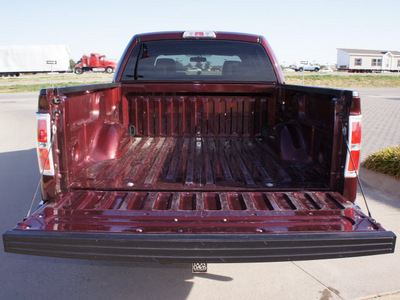 ford f 150 2009 red xlt gasoline 8 cylinders 2 wheel drive automatic 76018