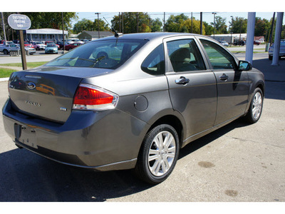 ford focus 2010 dk  gray sedan sel gasoline 4 cylinders front wheel drive automatic 47172
