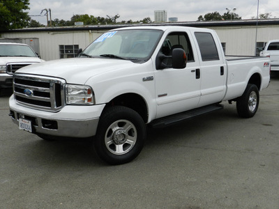 ford f 350 super duty 2006 white lariat diesel 8 cylinders 4 wheel drive automatic 95678