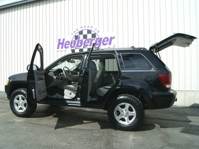 jeep grand cherokee 2007 black suv limited flex fuel 8 cylinders 4 wheel drive automatic 80905