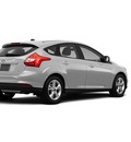 ford focus 2012 silver hatchback se gasoline 4 cylinders front wheel drive not specified 56301