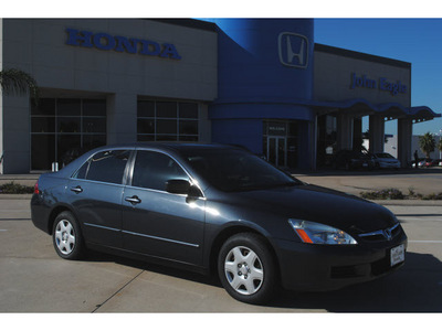 honda accord 2006 dk  gray sedan lx gasoline 4 cylinders front wheel drive automatic 77065