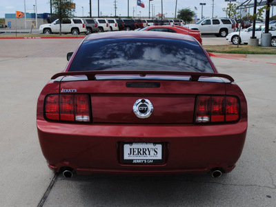 ford mustang 2008 red coupe gt gasoline 8 cylinders rear wheel drive 5 speed manual 76087