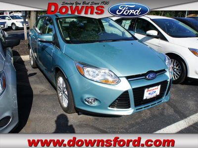 ford focus 2012 lt  blue sedan sel gasoline 4 cylinders front wheel drive automatic with overdrive 08753