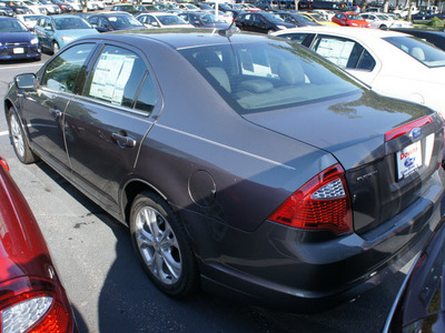 ford fusion 2012 gray sedan se flex fuel 6 cylinders front wheel drive automatic with overdrive 08753