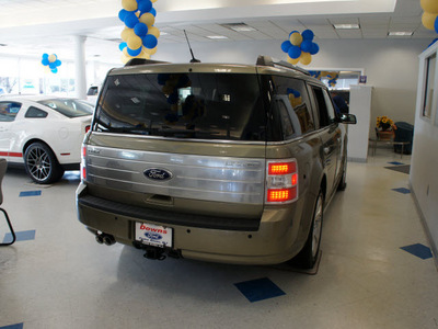 ford flex 2012 beige limited gasoline 6 cylinders front wheel drive automatic with overdrive 08753