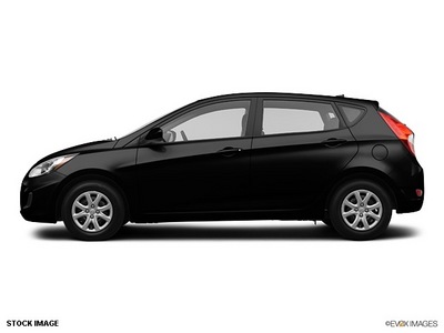 hyundai accent 2012 hatchback gs gasoline 4 cylinders front wheel drive 6 speed automatic 47130
