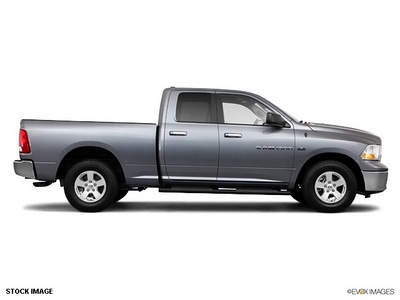 ram ram pickup 1500 2011 pickup truck gasoline 8 cylinders 2 wheel drive not specified 33912