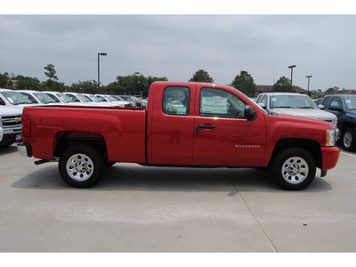 chevrolet silverado 1500 2011 red pickup truck work truck gasoline 6 cylinders 2 wheel drive automatic 77090