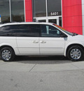 chrysler town country 2006 white van limited gasoline 6 cylinders front wheel drive automatic 33884