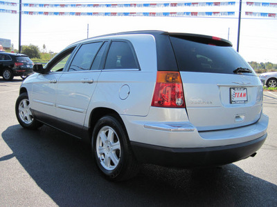 chrysler pacifica 2004 silver suv gasoline 6 cylinders front wheel drive autostick 46410