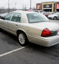 mercury grand marquis 2009 lt  gray sedan ls ultimate edition gasoline 8 cylinders rear wheel drive automatic with overdrive 07012