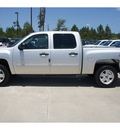 chevrolet silverado 1500 2011 silver flex fuel 8 cylinders 4 wheel drive 6 spd auto whls,4 18in x 77090