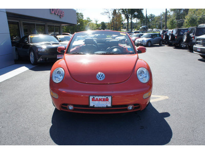 volkswagen new beetle 2004 orange gls gasoline 4 cylinders front wheel drive automatic with overdrive 08844