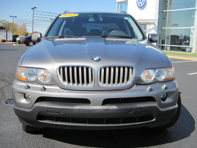 bmw x5 2004 gray suv 4 4i gasoline 8 cylinders all whee drive shiftable automatic 46410