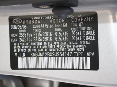 hyundai tucson 2009 silver suv gls gasoline 4 cylinders front wheel drive automatic 07701