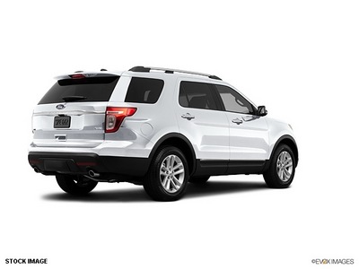 ford explorer 2012 white suv xlt gasoline 6 cylinders 2 wheel drive shiftable automatic 56301