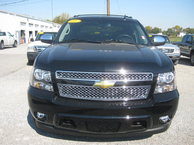 chevrolet avalanche 2011 black suv ltz flex fuel 8 cylinders 4 wheel drive automatic 62863