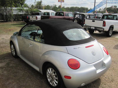 volkswagen new beetle 2004 silver gls gasoline 4 cylinders front wheel drive automatic 77379