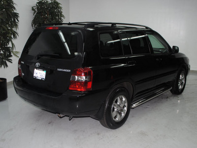 toyota highlander 2005 black suv gasoline 6 cylinders front wheel drive automatic 91731