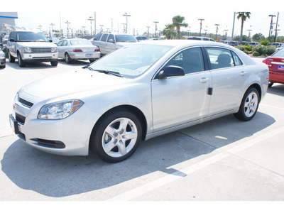 chevrolet malibu 2012 silver sedan ls gasoline 4 cylinders front wheel drive 6 spd auto sp tire and wh 77090