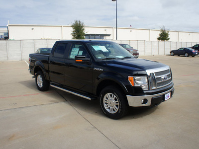 ford f 150 2011 black lariat 8 cylinders 4 wheel drive automatic 76108