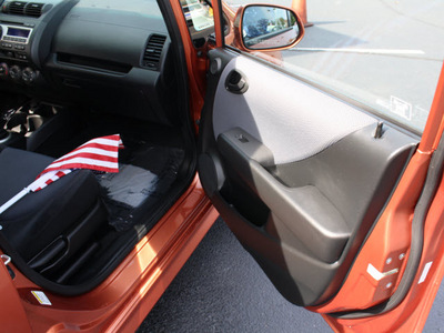 honda fit 2008 blaze orange hatchback sport gasoline 4 cylinders front wheel drive 5 speed manual 07701