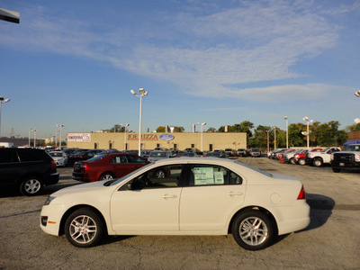 ford fusion 2012 white sedan s gasoline 4 cylinders front wheel drive manual 60546