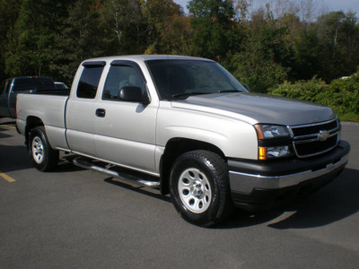 chevrolet silverado 1500 2006 gray gasoline 8 cylinders 4 wheel drive automatic 13502