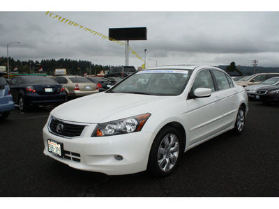 honda accord 2008 white sedan ex l v6 gasoline 6 cylinders front wheel drive automatic 98632