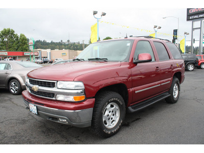 chevrolet tahoe 2004 red suv lt flex fuel 8 cylinders 4 wheel drive automatic 98632