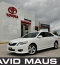 toyota camry 2011 white sedan se gasoline 4 cylinders front wheel drive automatic 32771